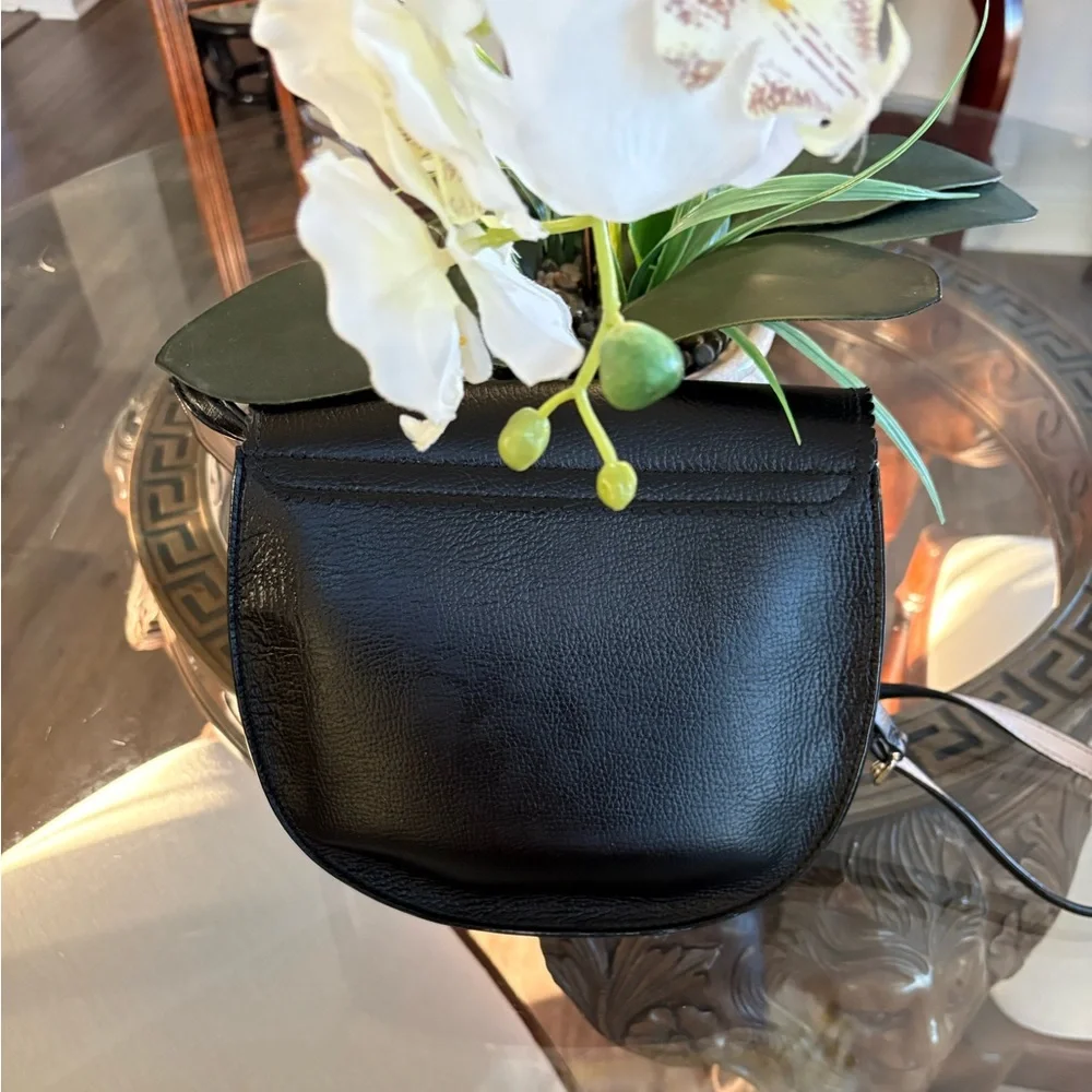 ♠️♠️KATE SPADE VANDERBILT PLACE TEGAN BOW BLACK LEATHER CROSSBODY BAG!♠️♠️ - Picture 2 of 7